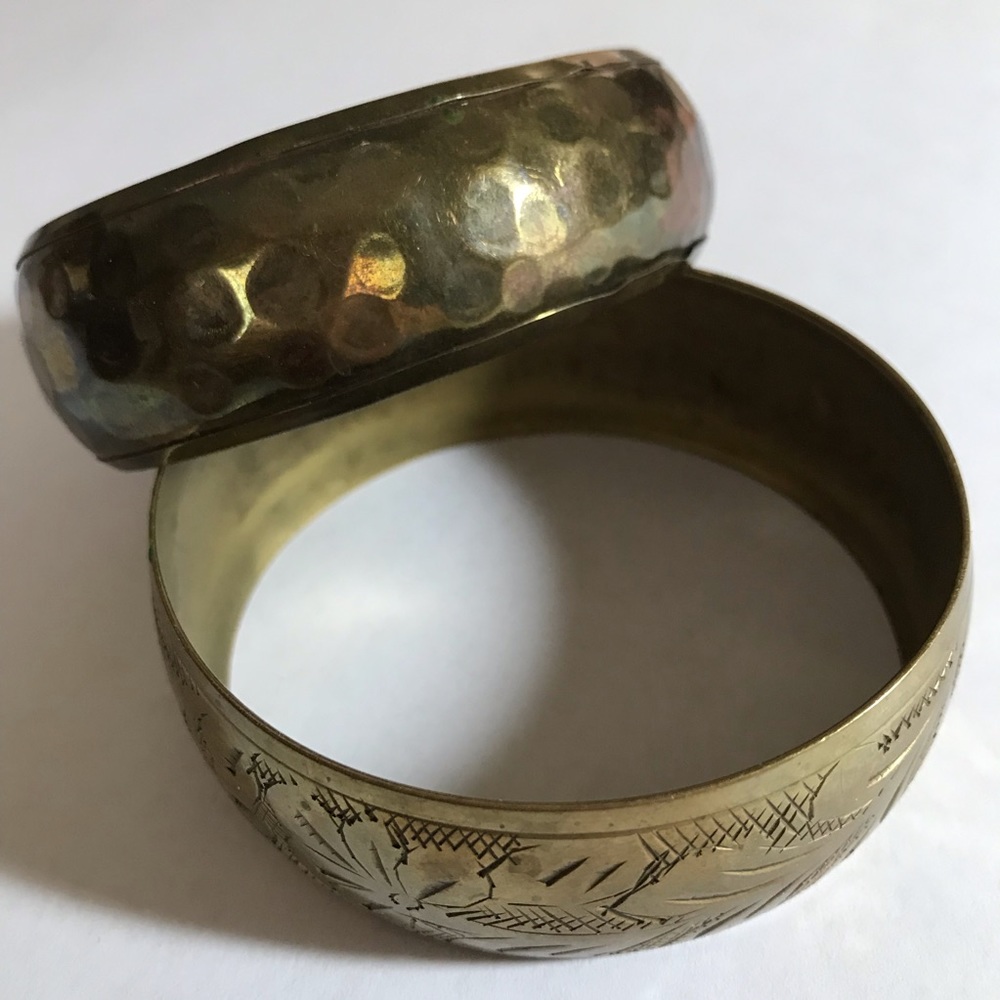 Vintage Brass Bangle Bracelets Set - image 1